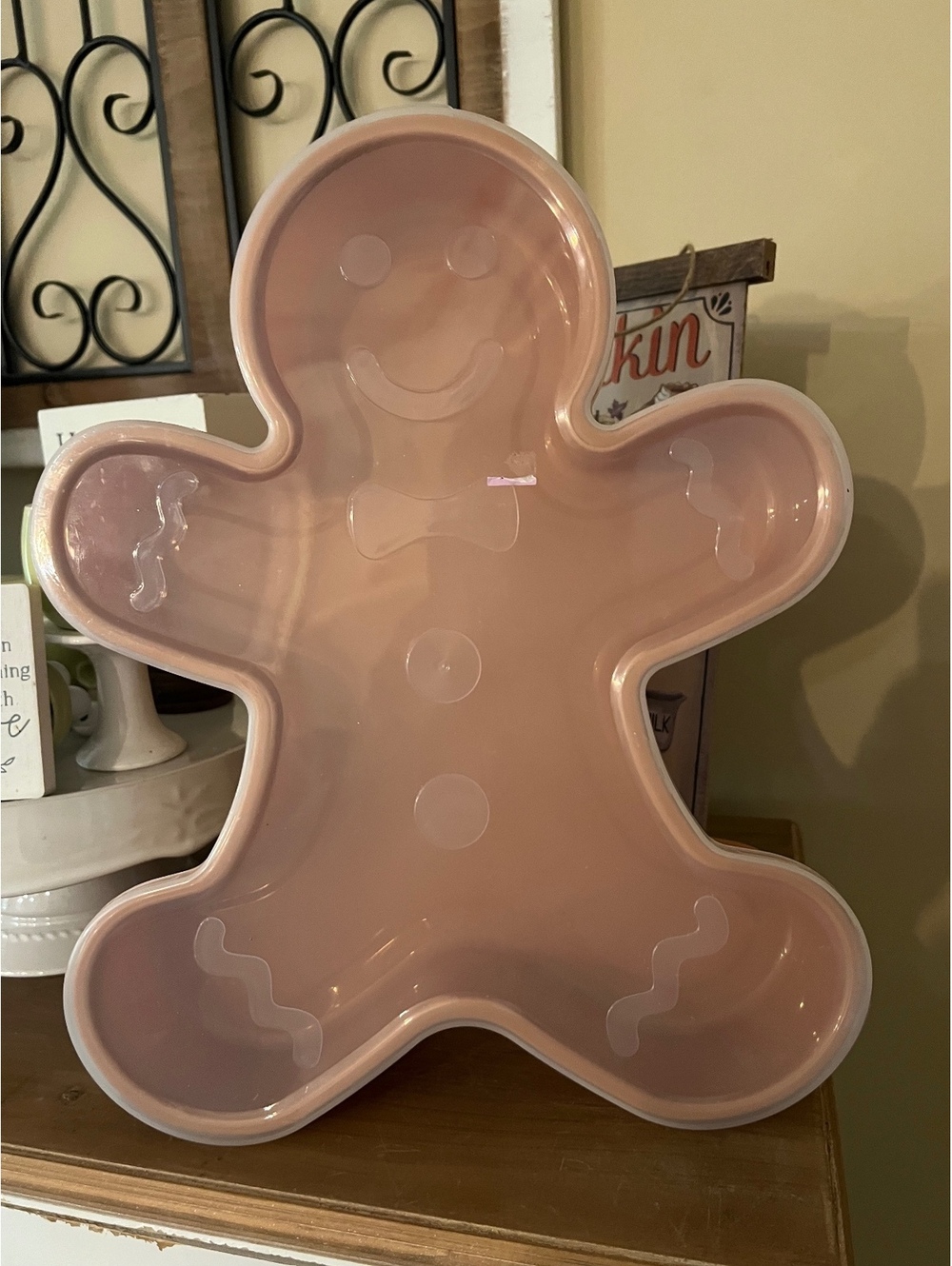 Large gingerbread Man plastic container including cover cookies Snacks party